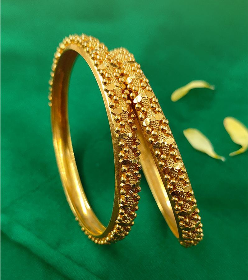 Floral Gold Bangles with Fancy Pattern