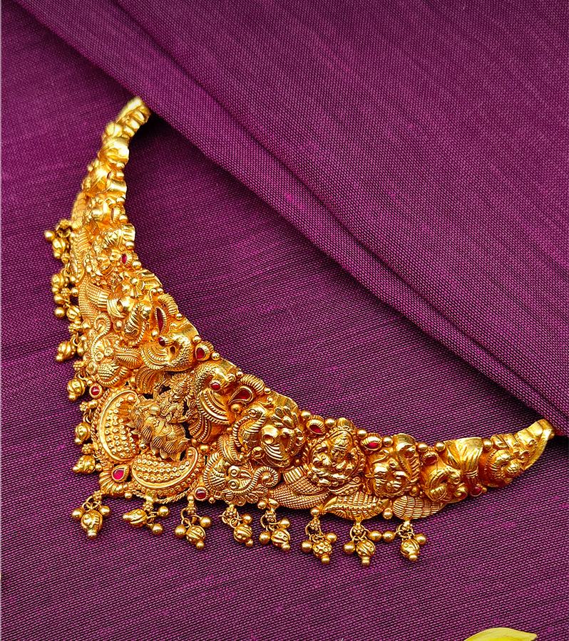 Timeless Gold Lakshmi Peacock Choker Hara
