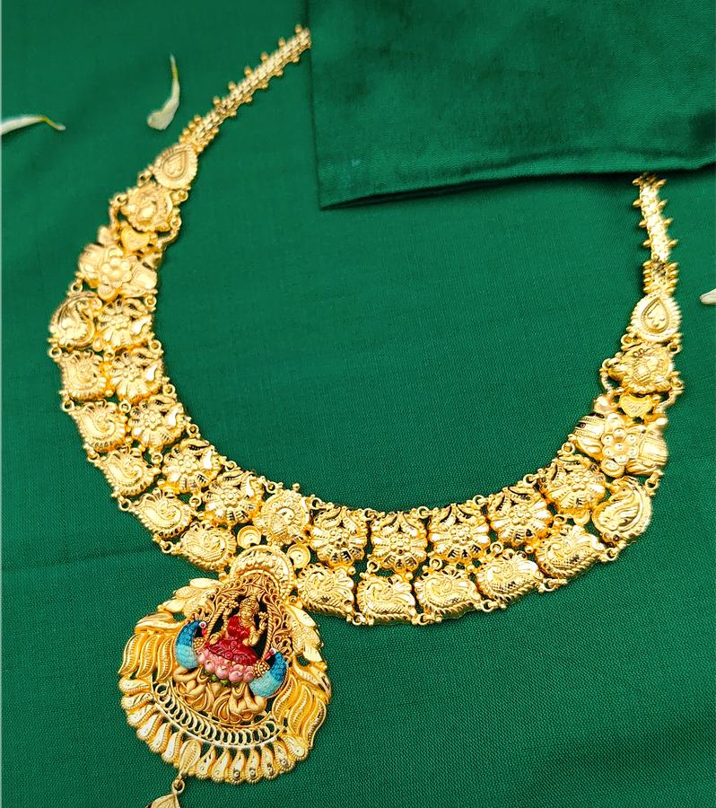 Grand Lakshmi Gold Short Necklace with Temple Motifs