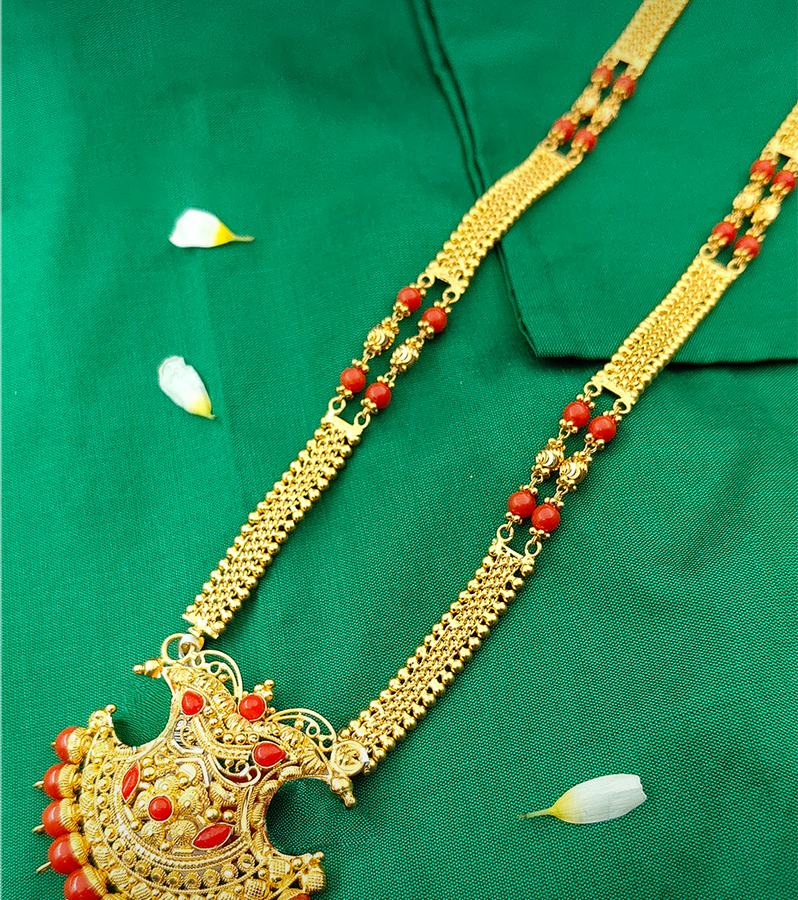 Artisanal Coral Gold Haara with Gold & Coral Pendant