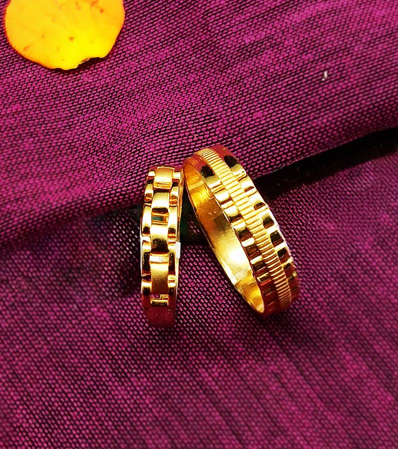 Crystal Edge Men's Diamond Ring