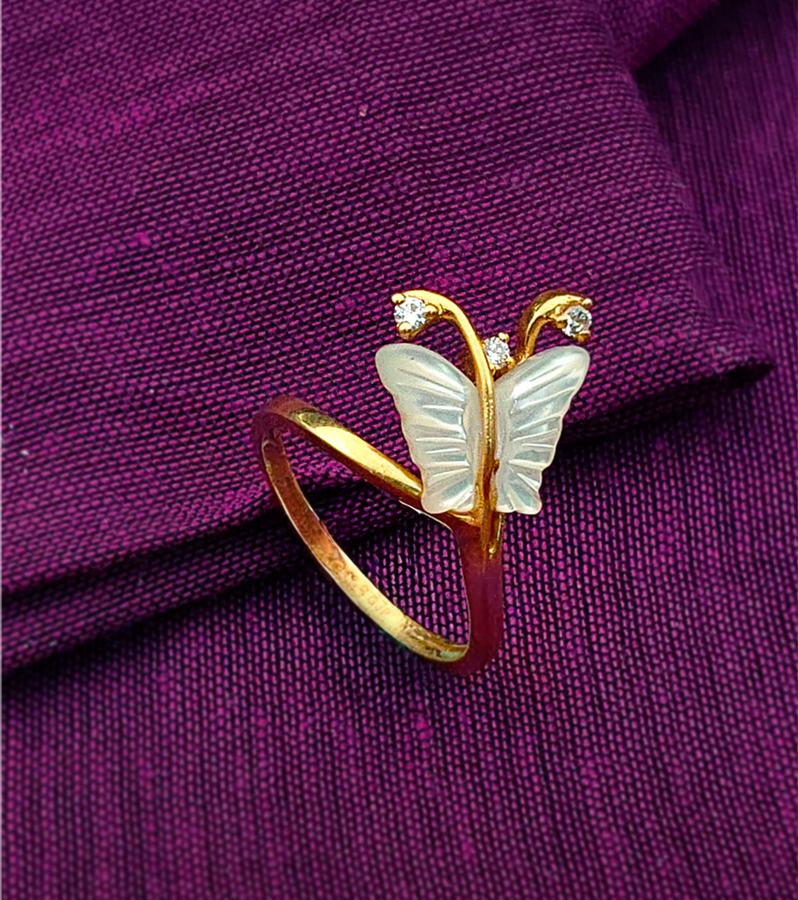Gorgeous Gold Butterfly Ring with Pearl & Diamonds
