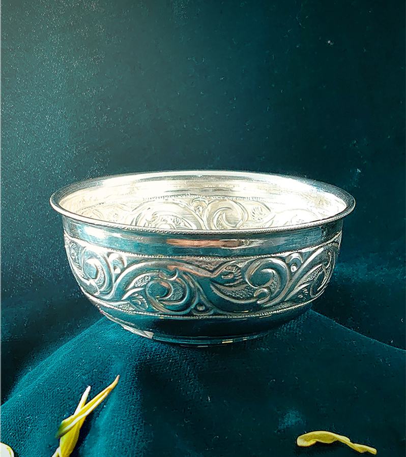Beautiful Silver Floral Carved Design Bowl